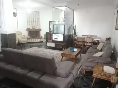 آپارتمان 200 متری چهارخوابه در ساری