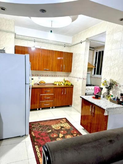 آپارتمان 110 متری دو خوابه در میدان خزر ساری