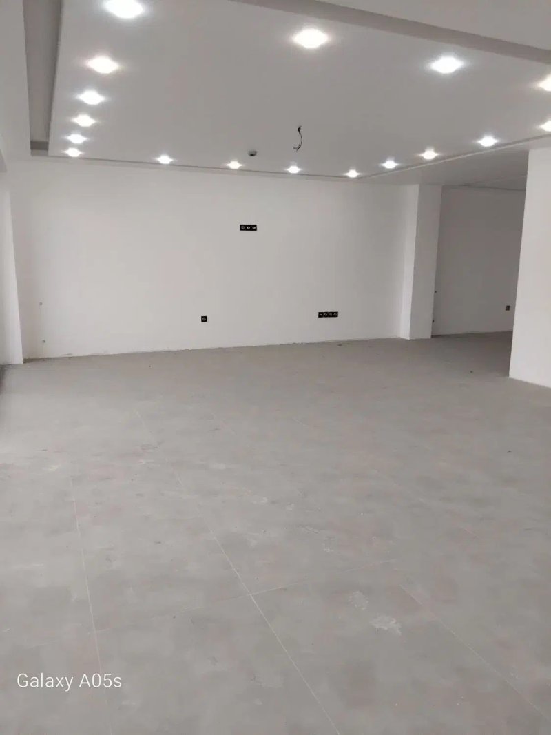 اداری 110 متری یک خوابه در باغ سنگ ساری14437636868