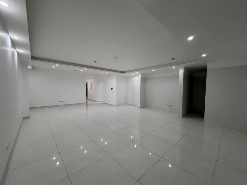 آپارتمان 160 متری سه خوابه در سلمان فارسی ساری14446837097