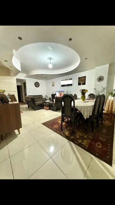 آپارتمان 110 متری دو خوابه در میدان خزر ساری