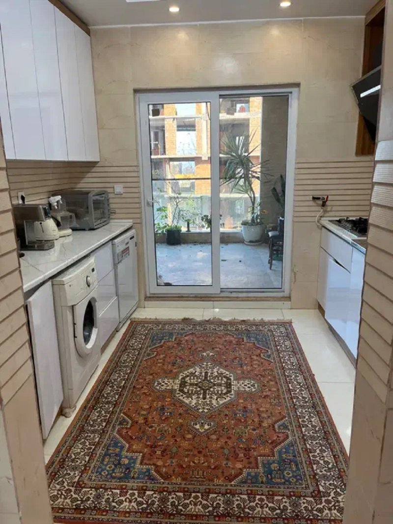 آپارتمان 215 متری سه خوابه در سلمان فارسی ساری14444237046