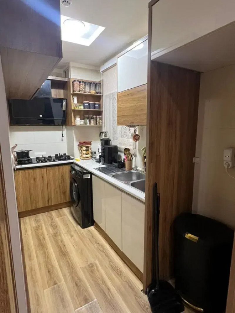 آپارتمان 170 متری سه خوابه در سلمان فارسی ساری14447637122