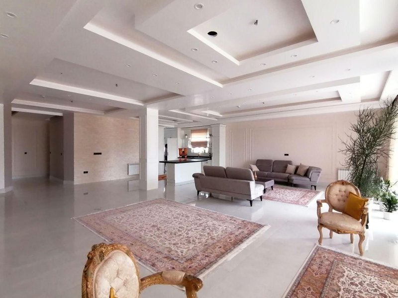 آپارتمان 340 متری چهارخوابه در ساری14445337076