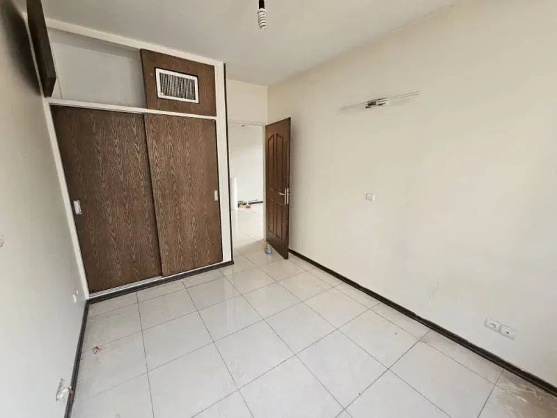 آپارتمان 54 متری یک خوابه در دزاشیب تهران14457037189