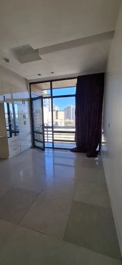 آپارتمان 169 متری سه خوابه در فرمانیه تهران