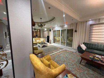 ویلا 1000 متری سه خوابه در شهرک زعفرانیه کرج