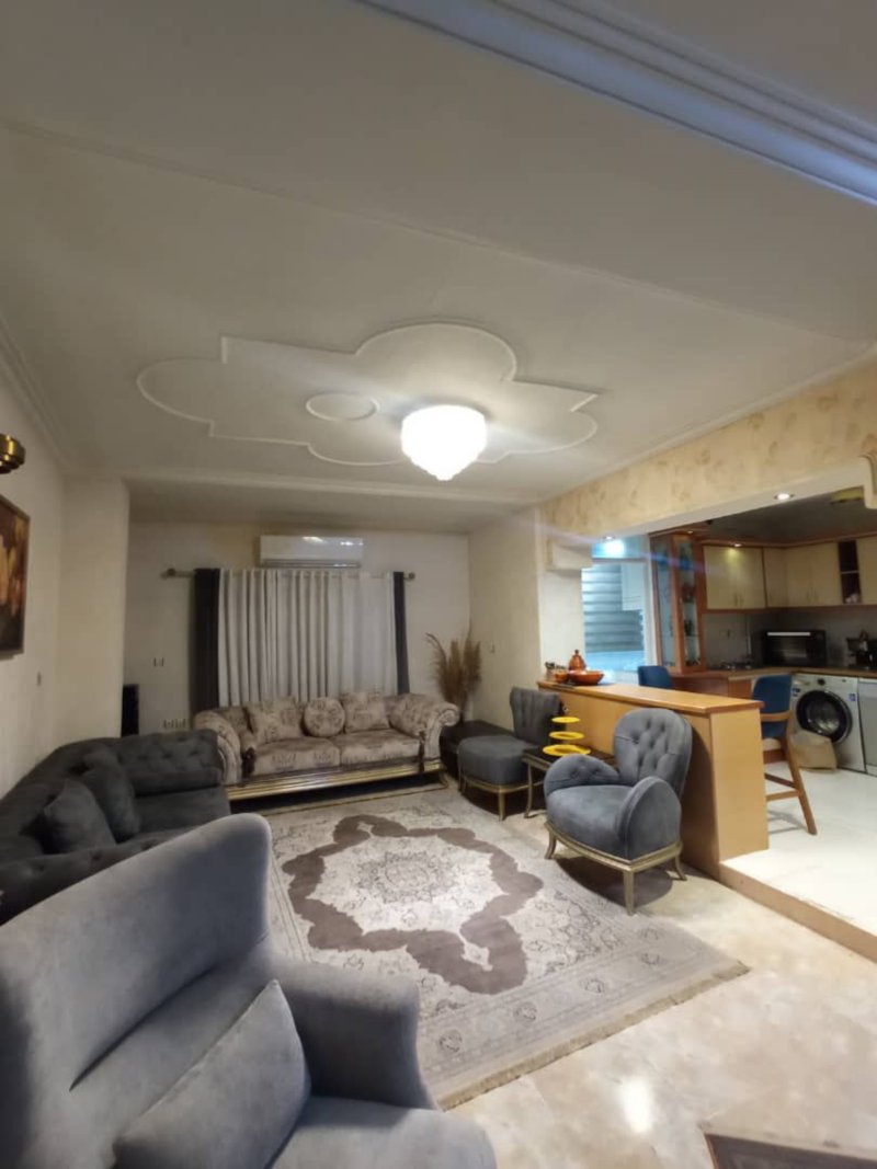 آپارتمان 92 متری دو خوابه در طبری آمل14459337218