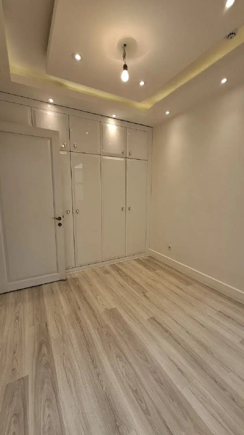 آپارتمان 170 متری سه خوابه در سعادت آباد تهران14478337391