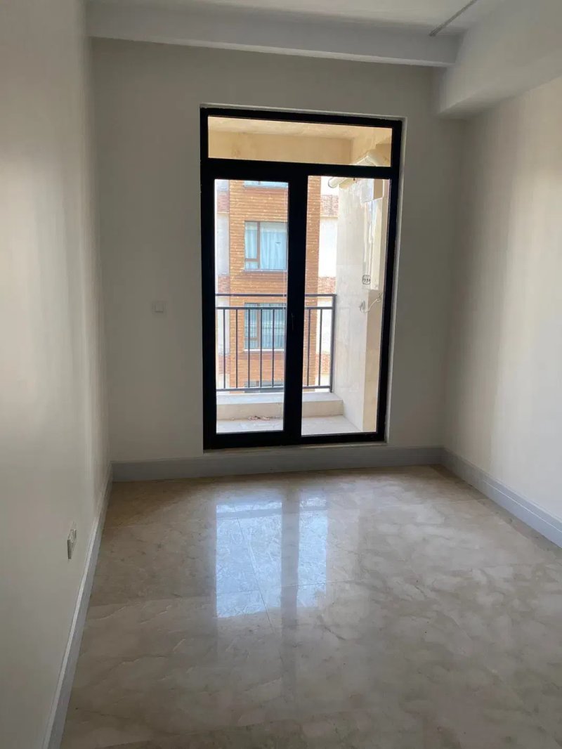 آپارتمان 110 متری دو خوابه در میدان کاج تهران14482637419