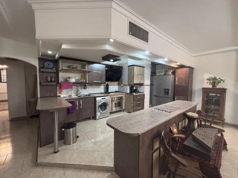 آپارتمان 120 متری دو خوابه در مهرشهر کرج14474237309