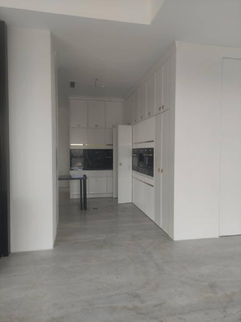 آپارتمان 300 متری چهارخوابه در مهرشهر کرج14474537317