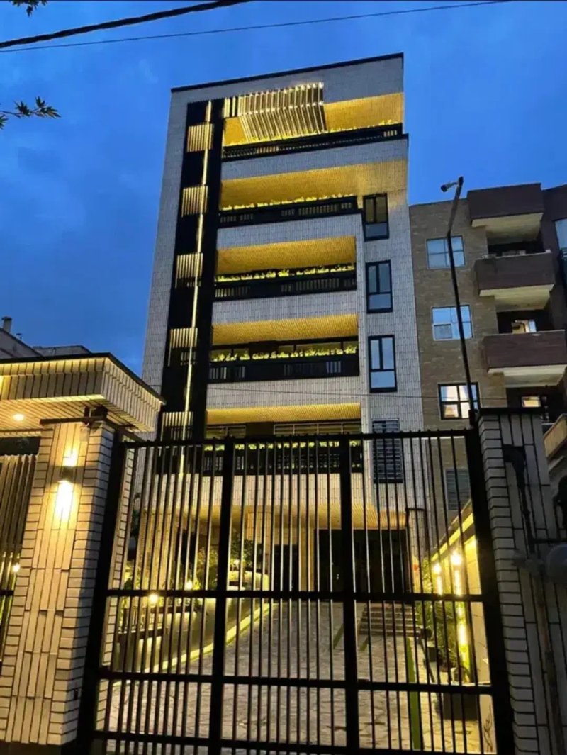 آپارتمان 145 متری سه خوابه در بلوار رستاخیز گوهردشت14480837395