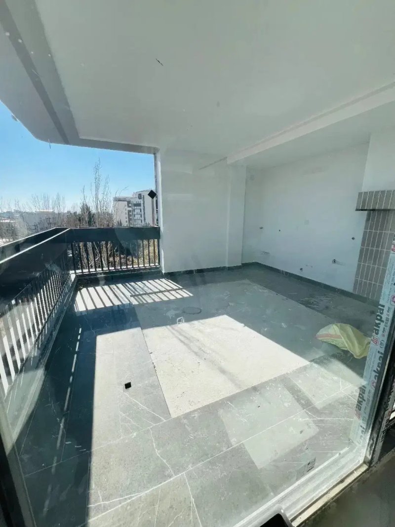 آپارتمان 122 متری دو خوابه در گوهردشت کرج14473337303