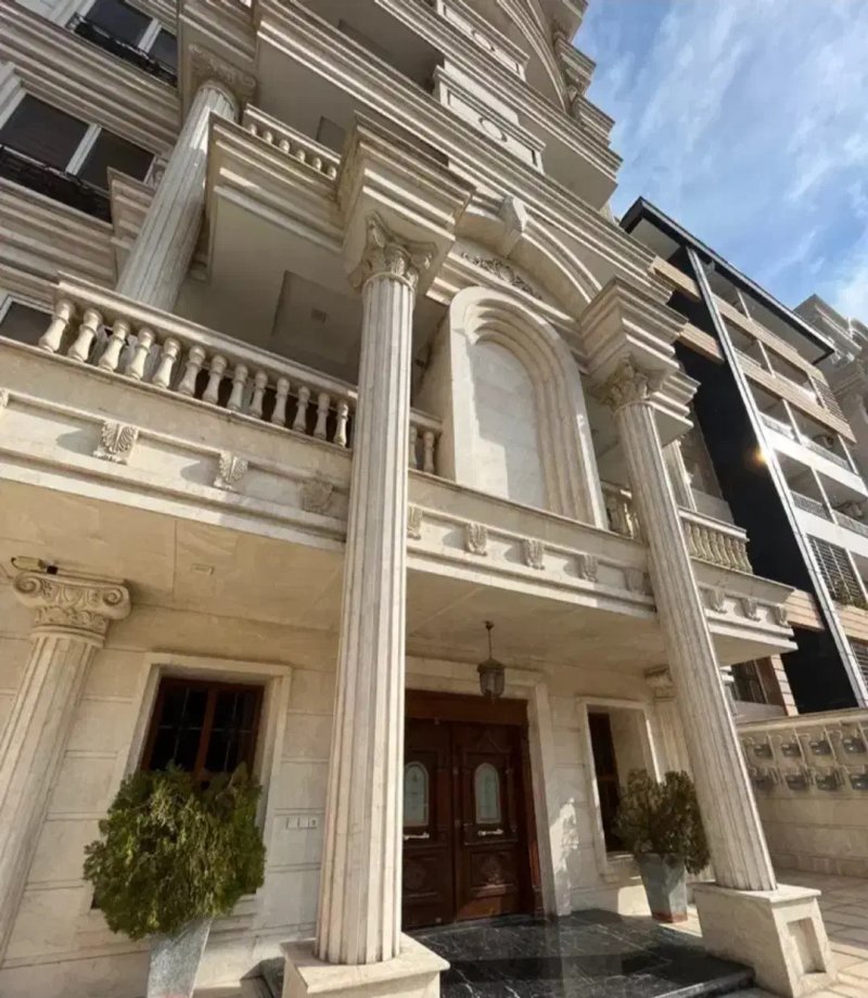 آپارتمان 160 متری سه خوابه در گوهردشت کرج14476237349