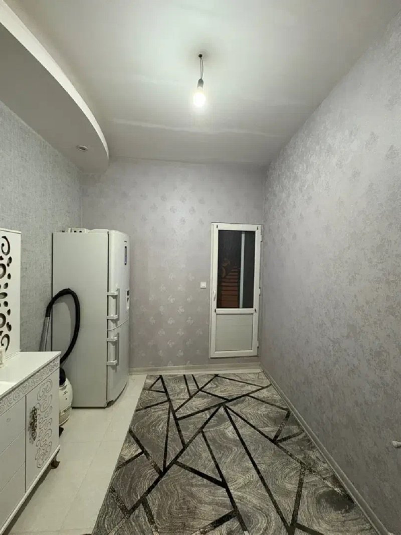 آپارتمان 90 متری دو خوابه در بلوار زرافشان اسلام شهر14481237400