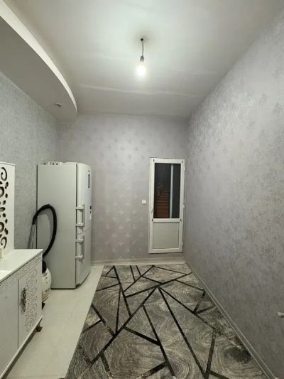 آپارتمان 90 متری دو خوابه در بلوار زرافشان اسلام شهر