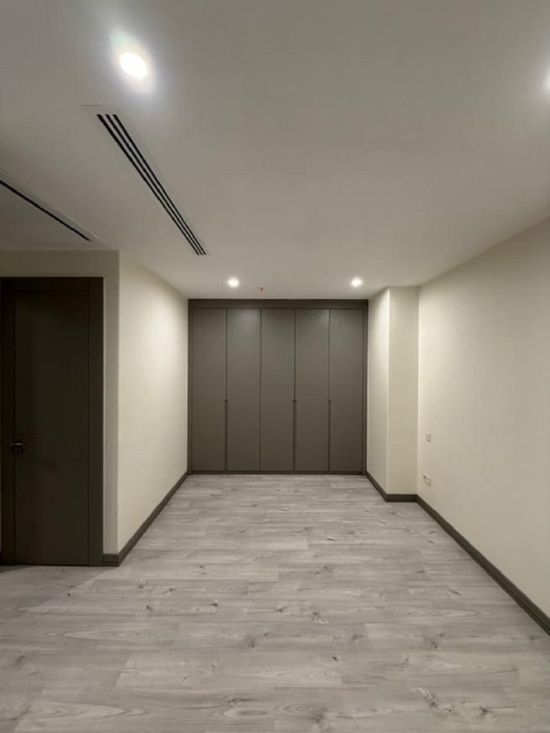 آپارتمان 165 متری سه خوابه در سعادت آباد تهران14482837423