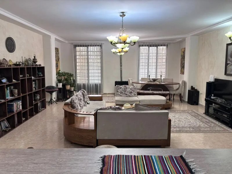 آپارتمان 120 متری دو خوابه در مهرشهر کرج14474237310