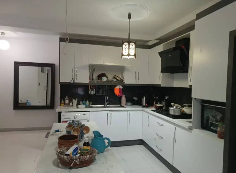 آپارتمان 86 متری دو خوابه در کوی زنبق کرج14485637472