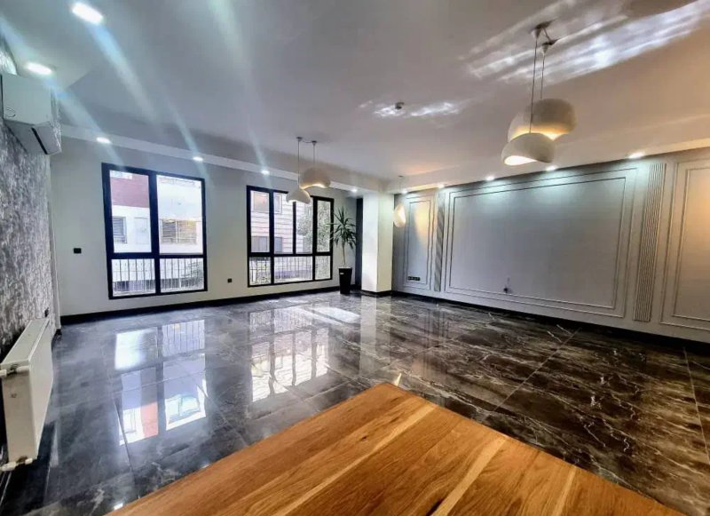 آپارتمان 150 متری سه خوابه در کوی زنبق کرج14485537471