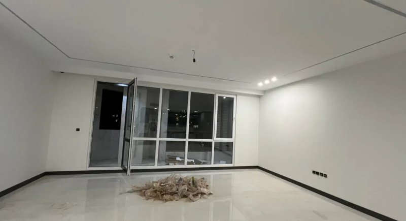 آپارتمان 108 متری دو خوابه در کوی زنبق کرج14485437467