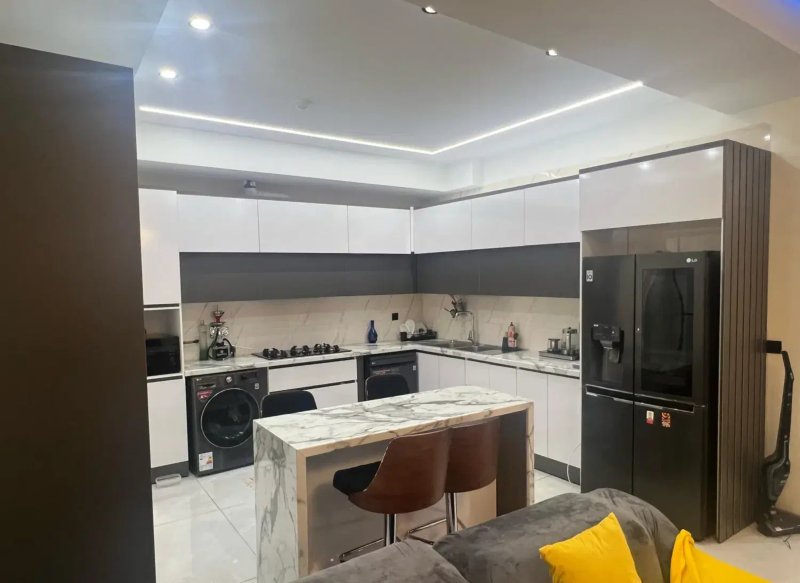 آپارتمان 101 متری دو خوابه در کوی زنبق کرج14485237463