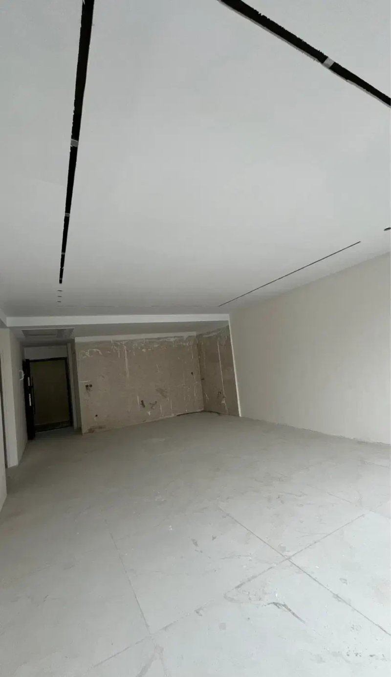 آپارتمان 80 متری دو خوابه در کوی زنبق کرج14484637451