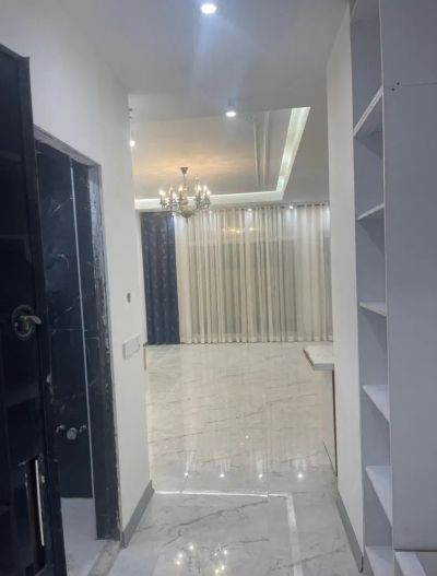 آپارتمان 75 متری دو خوابه در کوی زنبق کرج