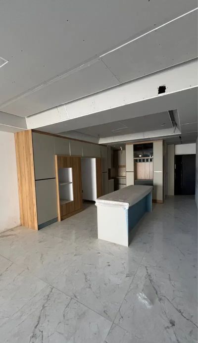 آپارتمان 98 متری دو خوابه در کوی زنبق کرج