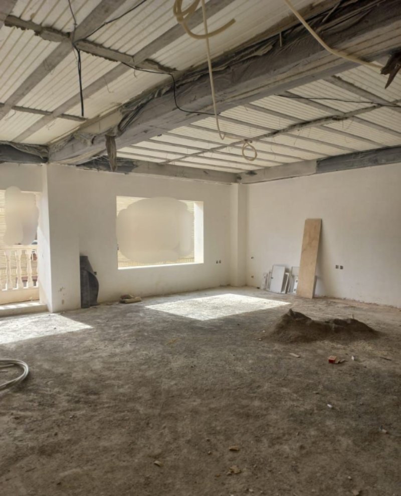 آپارتمان 148 متری سه خوابه در خیابان هراز آمل14490137498