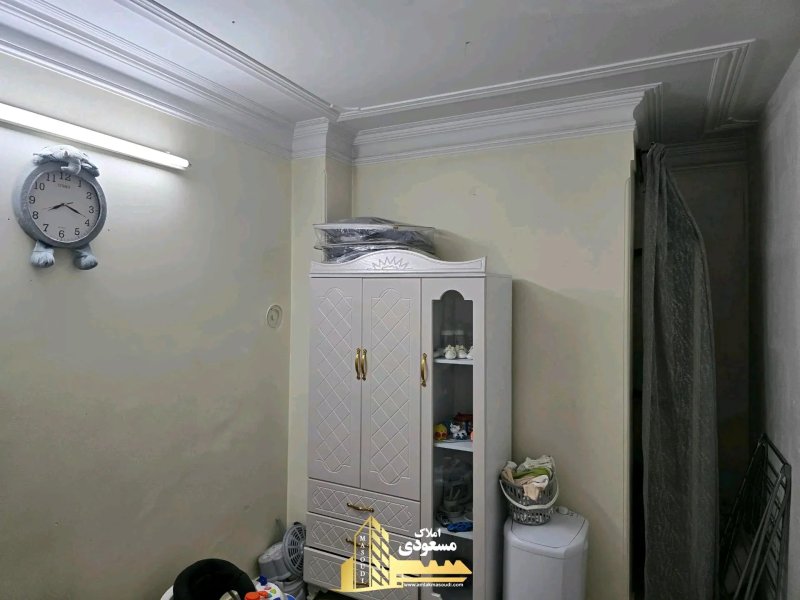 آپارتمان 135 متری دو خوابه در خیابان ولیعصر تهران14493037508