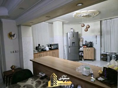 آپارتمان 135 متری دو خوابه در خیابان ولیعصر تهران