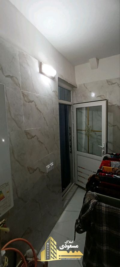 آپارتمان 96 متری دو خوابه در امیریه شهریار