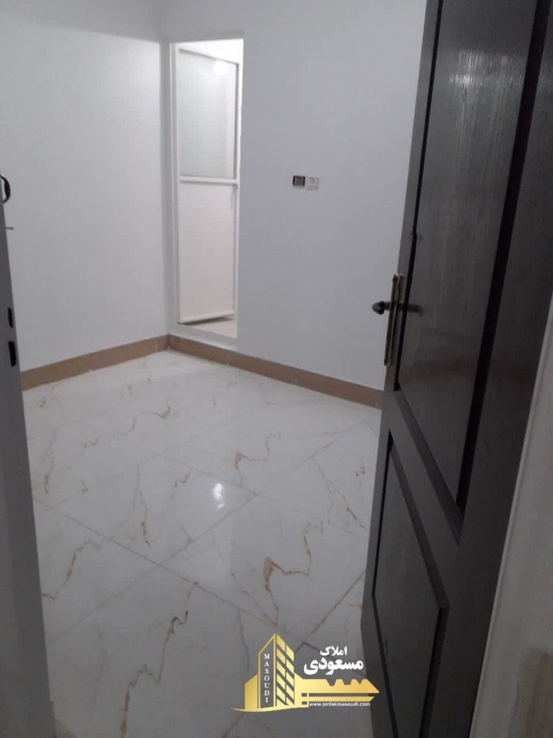 آپارتمان 103 متری دو خوابه در خیابان معلم شهریار14505037631