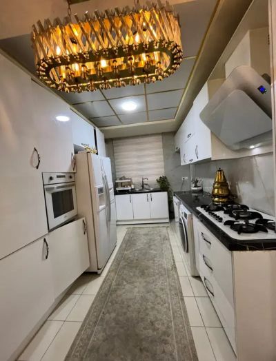 آپارتمان 108 متری سه خوابه در زنبیل آباد قم