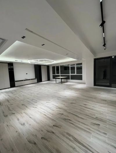 آپارتمان 185 متری سه خوابه در بنیاد قم