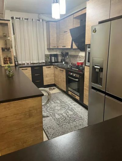 آپارتمان 83 متری دو خوابه در پونک تهران