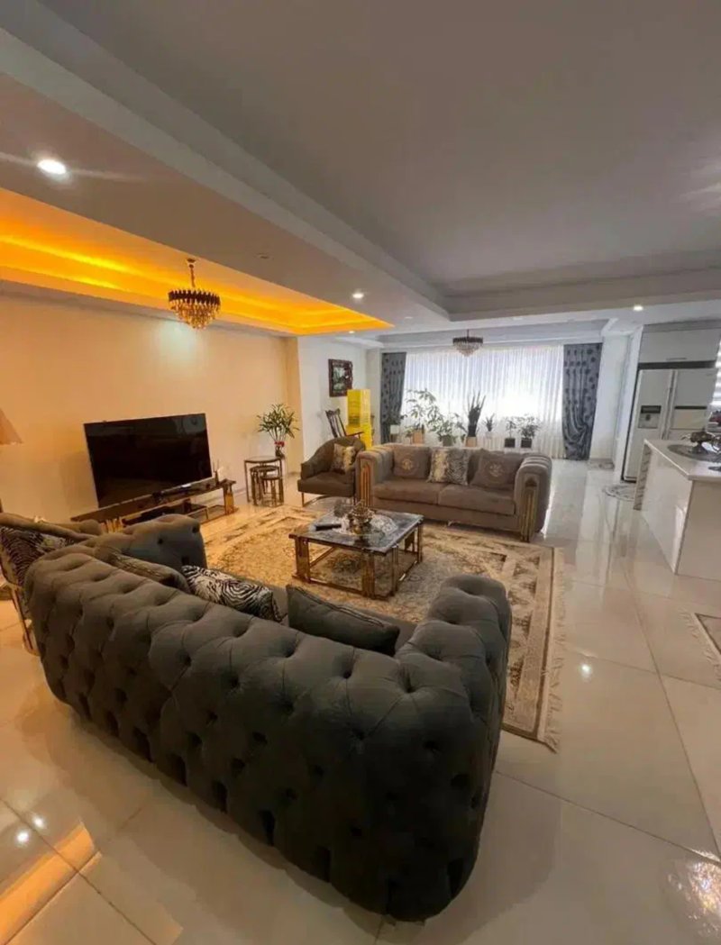 آپارتمان 80 متری دو خوابه در پونک تهران14510337703