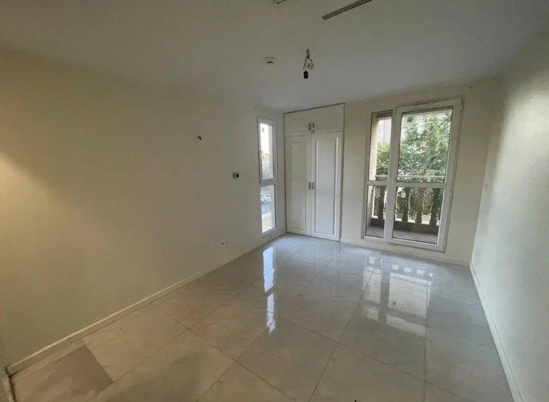 آپارتمان 75 متری دو خوابه در پونک تهران14510237702