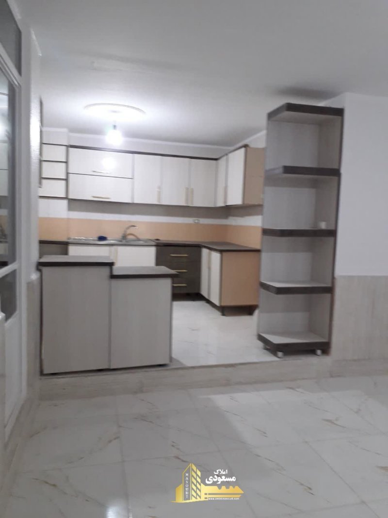 آپارتمان 103 متری دو خوابه در خیابان معلم شهریار14514437756