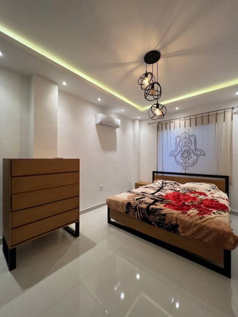 ویلا 300 متری سه خوابه در امیرآباد چمستان14511037722