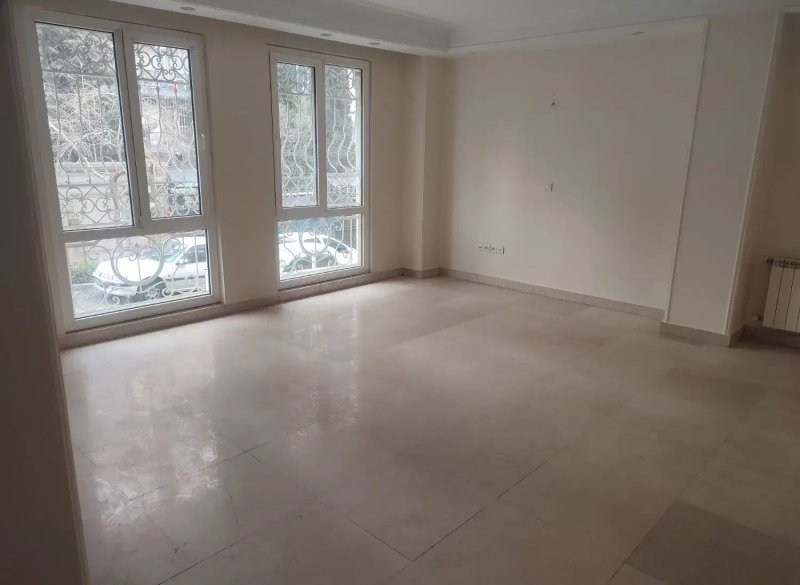 تجاری 107 متری یک خوابه در ونک تهران14516037767