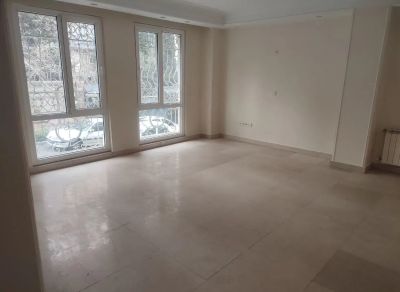 تجاری 107 متری یک خوابه در ونک تهران