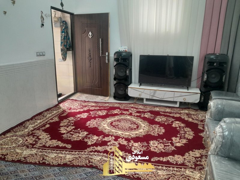 ویلا 40 متری دو خوابه در خیابان صاحب الزمان شهریار14519637803