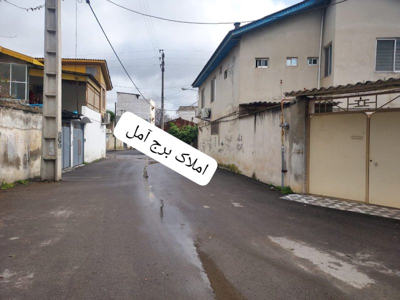 ویلا 140 متری در خیابان امام رضا آمل14528137887