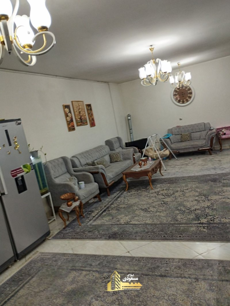 آپارتمان 90 متری دو خوابه در خیابان صاحب الزمان شهریار14526837858