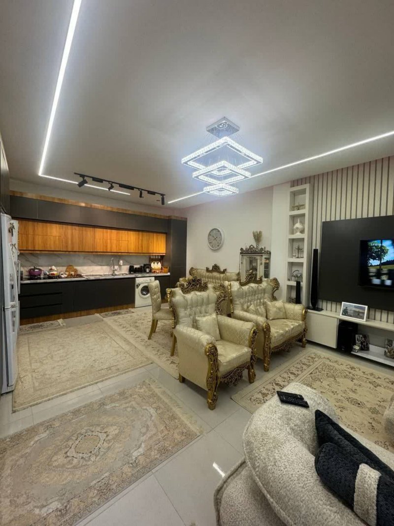 ویلا 200 متری چهارخوابه در آمل14527637871