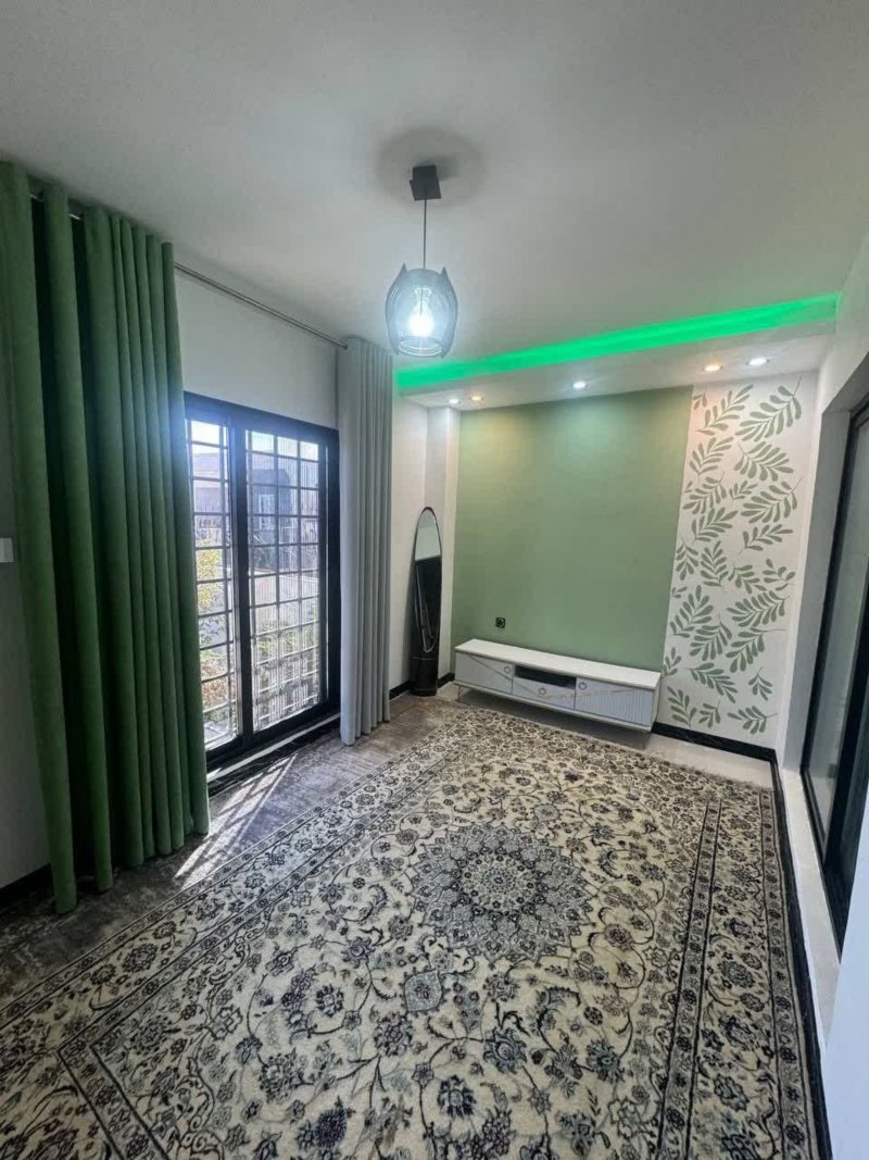 ویلا 200 متری چهارخوابه در آمل14527637872