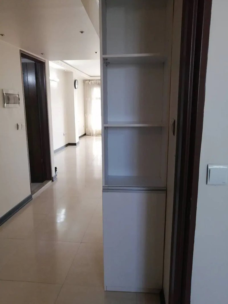 آپارتمان 92 متری دو خوابه در سعادت آباد اصفهان14531637926